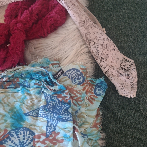 10 NWT Scarves Bundle - Picture 4 of 5